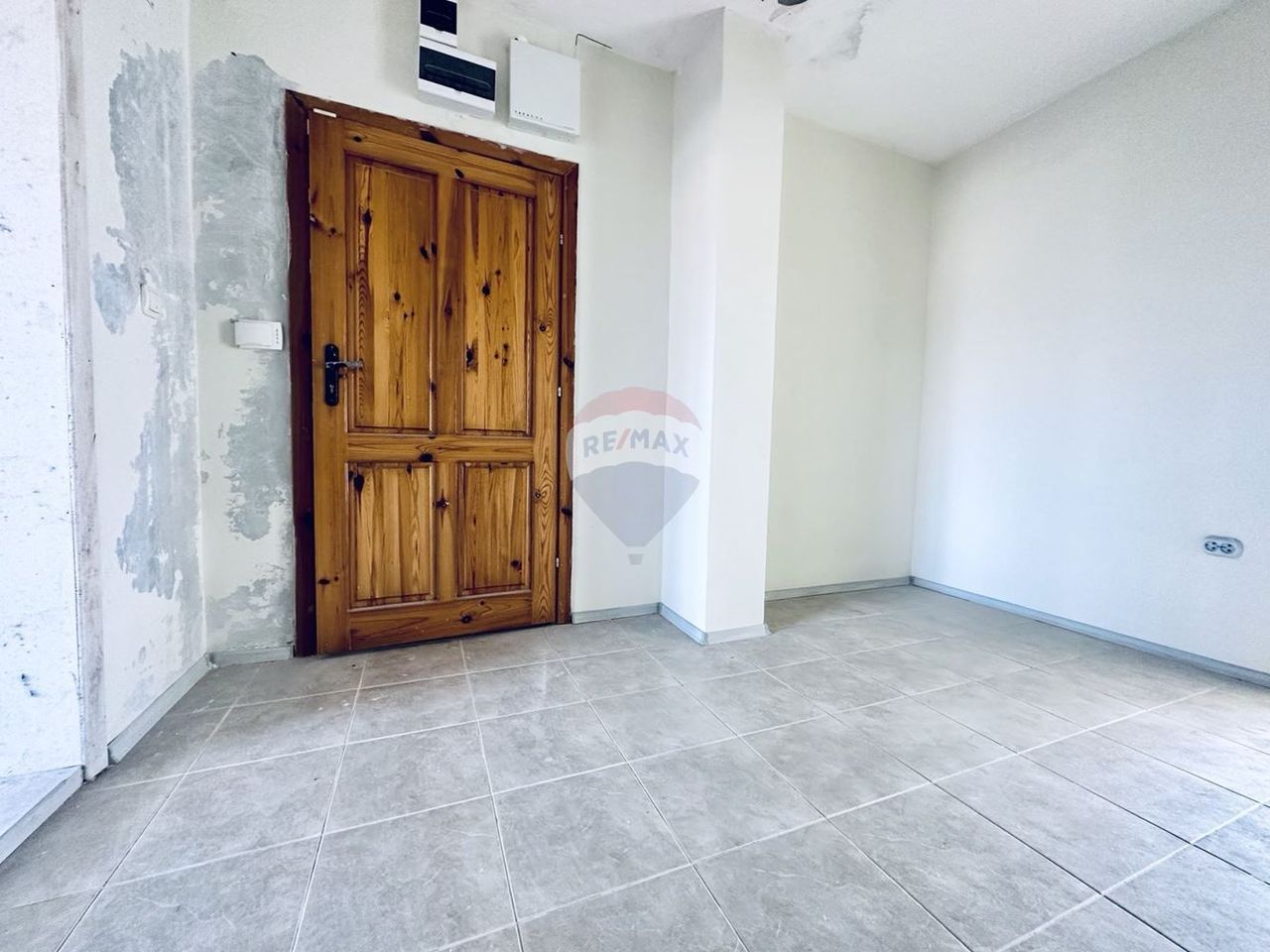 Продава се Многостаен апартамент в с. Стражица, Област Добрич - 125 кв.м за 368 €/кв.м - Снимка #4