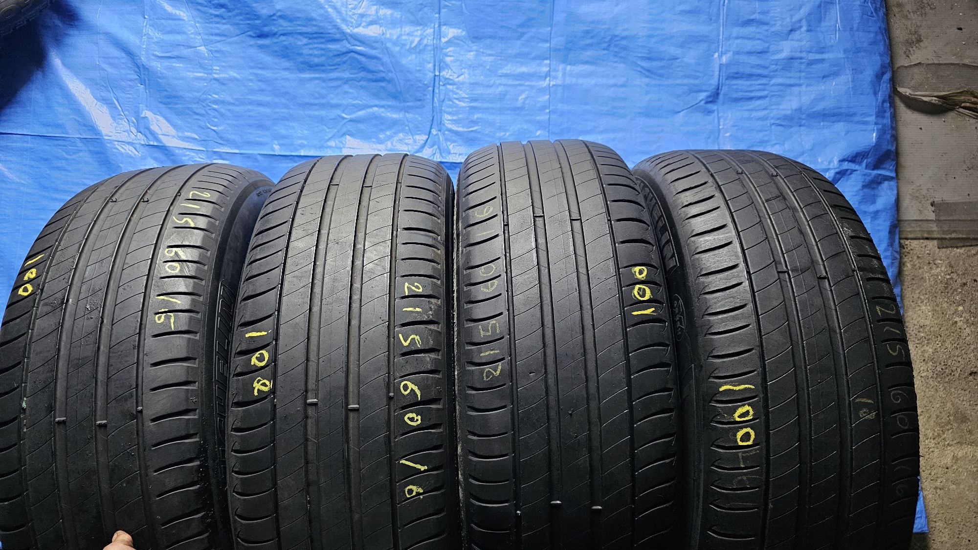 215 60 16 vara michelin