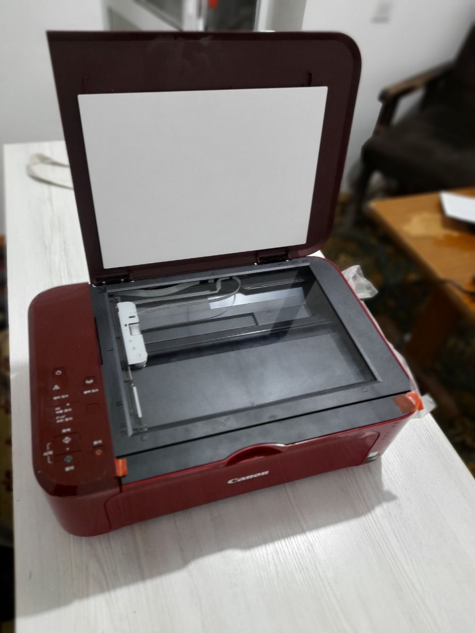 Canon MG 3670 sotiladi yangi kareyskiy