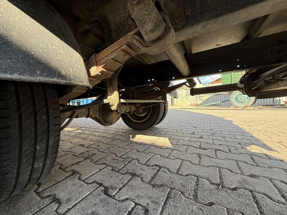 Iveco daily cu lift  40c18 35c18  3.5tone