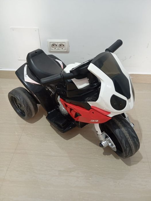 Mini motocicleta BMW electrica