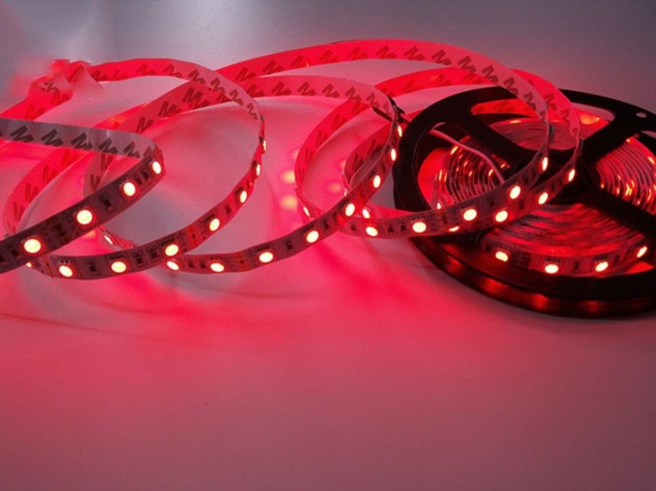 Banda Cu Led Rosie,Albastra,Verde,Alba ,Galbena