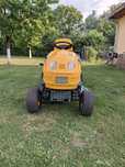 Vând tractoras gazon