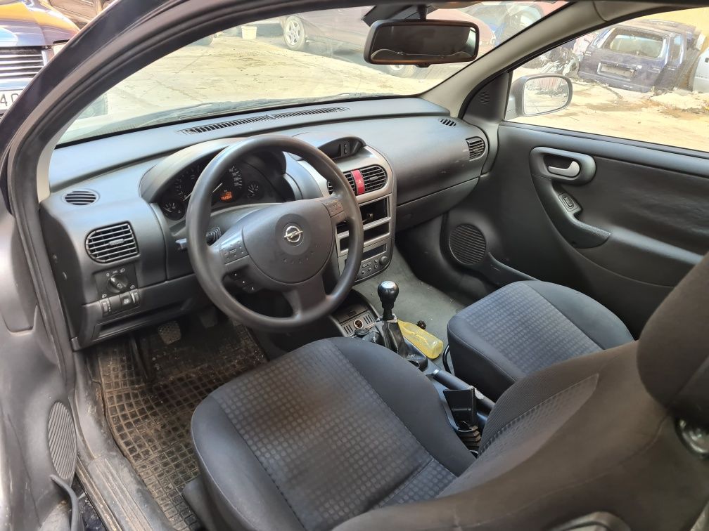 Опел корса Ц Opel Corsa C 1.2i на части