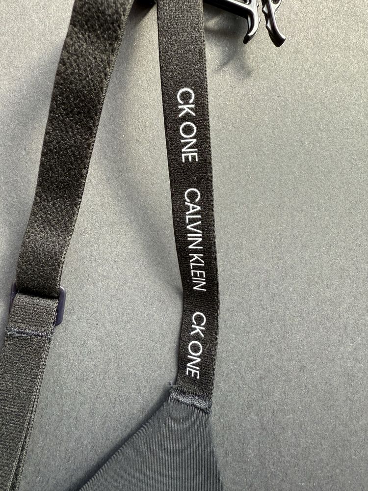 Оригинален сутиен Calvin Klein /XS, S, M/