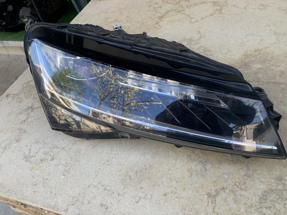 Far dreapta Skoda Superb 3 led an 2019/2020/2021/2022/2023