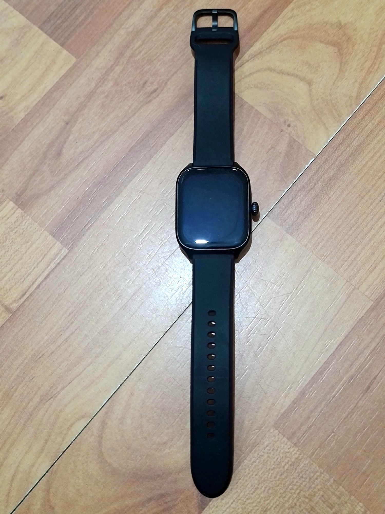 Se vinde ceas smartwatch 4