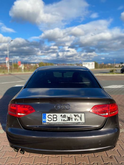 Vând audi A4 S line
