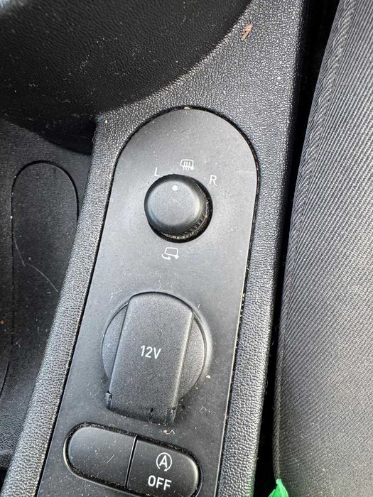 Dezmembrez Seat Leon 1.6 TDI cod motor CAY transmisie manuala