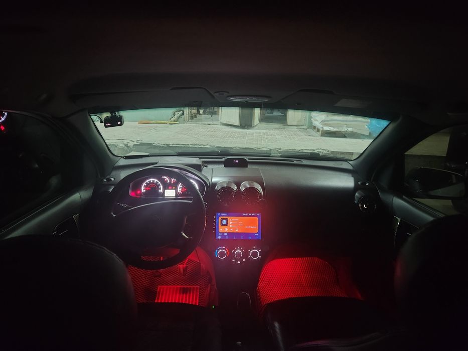 Srochni nexia 3 sotiladi