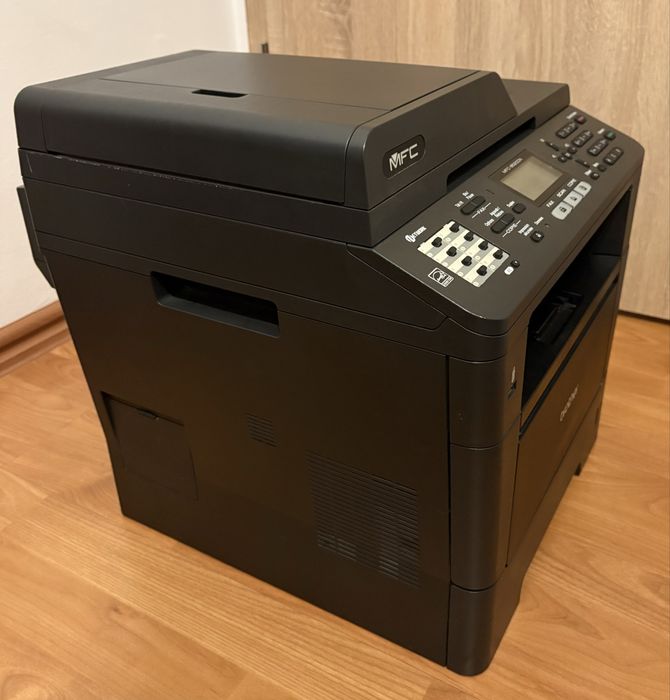 Imprimantă Brother MFC-8520DN
