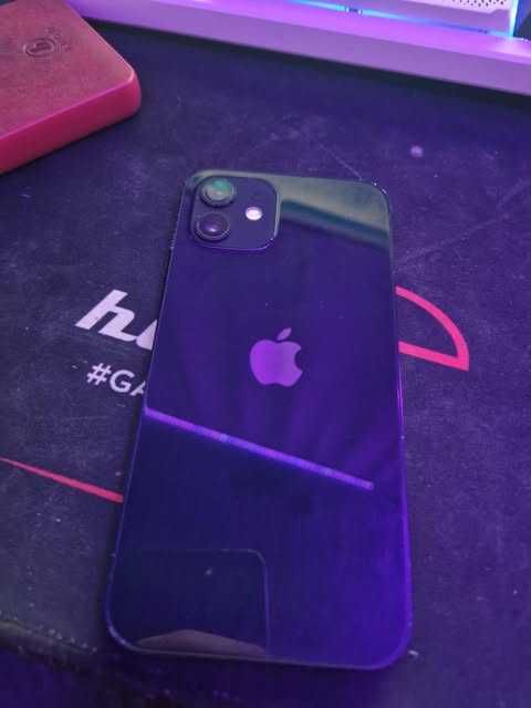 Iphone 12 albastru