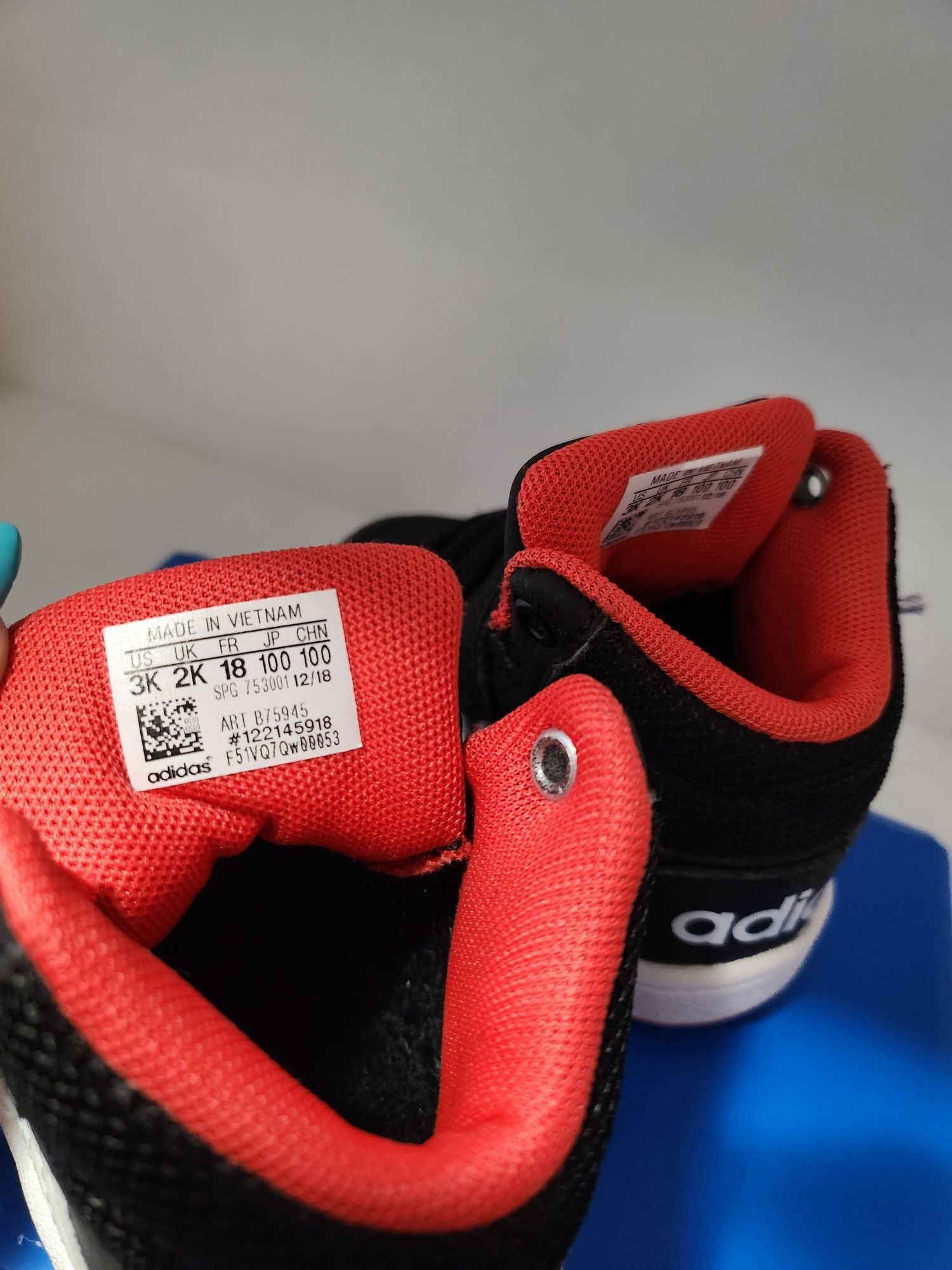 Adidas адидас 18 номер