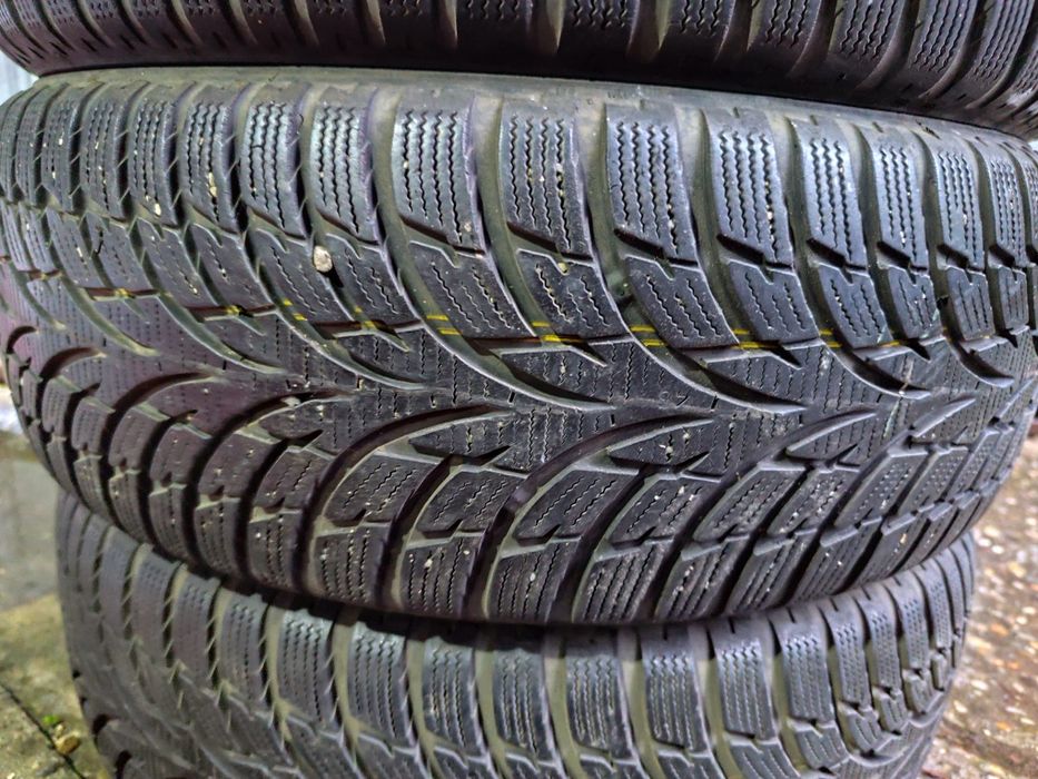 Anvelope 195 55 r16 iarna nokian