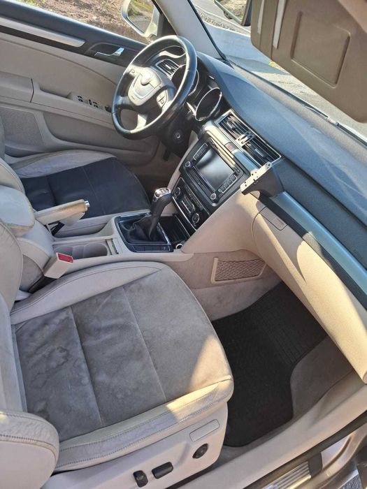 Vand Skoda Superb 2008 2.0 TDI