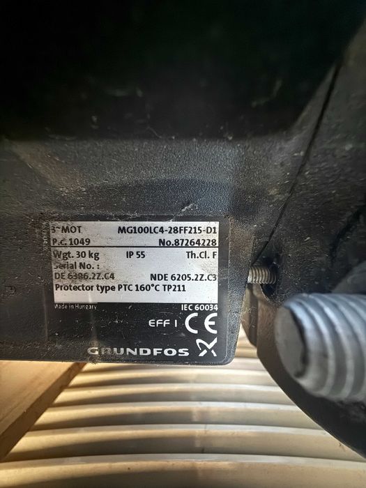 Pompă centrifugală verticală Grundfos TP50-200/215 A-F-A-BAQQV