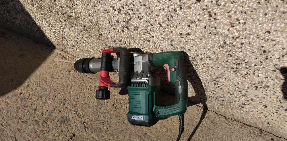 Parkside 1300w, 15J сила на удър къртач