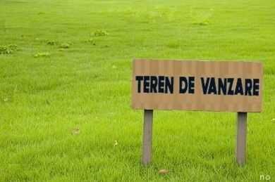 Vand loc de casa comuna Poroschia