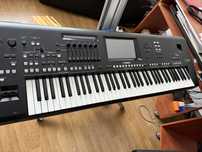 Vand Yamaha Genos foarte bine echipata si intretinuta