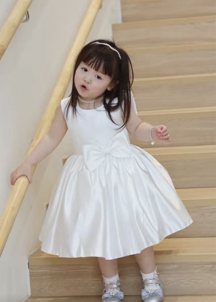 Детские нарядные платья на прокат возраст 3-4-5 лет