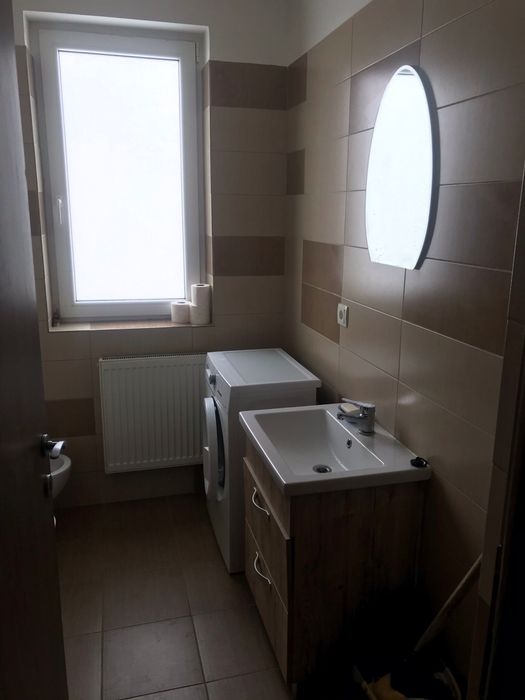 Proprietar vând apartament cu 2 camere etaj 1 in Unirii AMA Residence