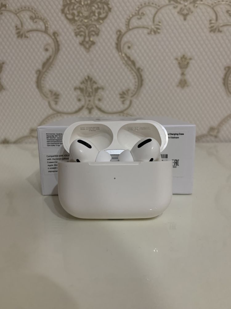 AirPods про в белом цвете понимаем только каспи или налом