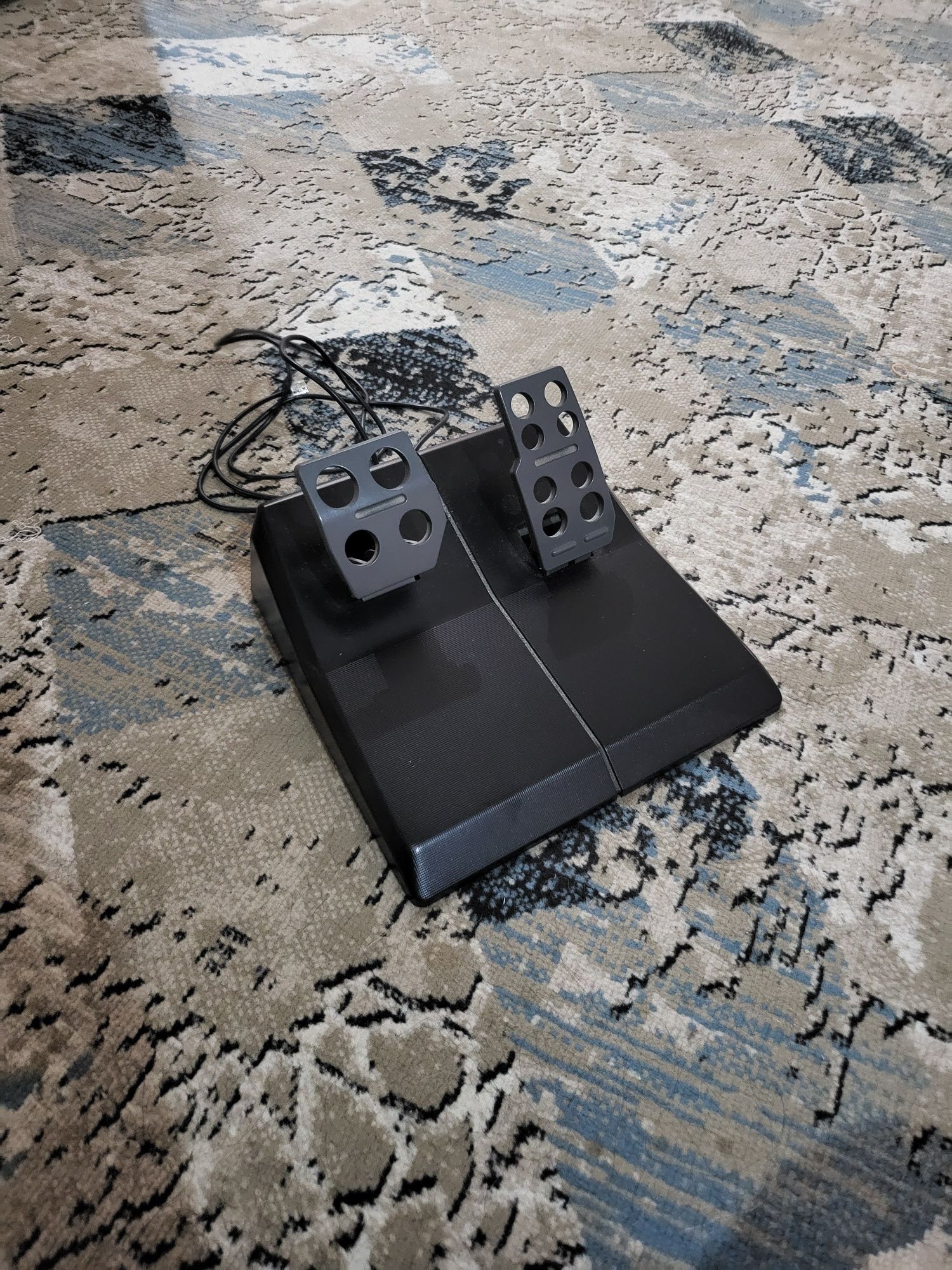 Игровой руль Logitech Wingman Formula Force GP. + коробка передач