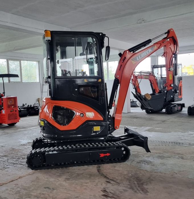 Excavator marca Lubeck W230 Nou Garantie 2 ani