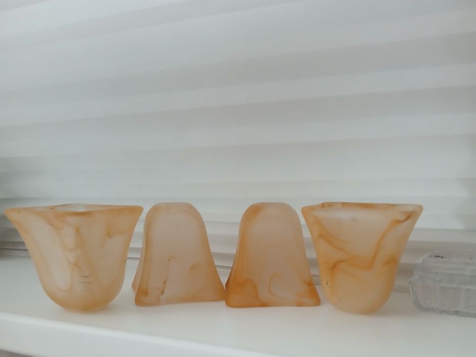 Продам плафоны на люстру,светильник.Россия.