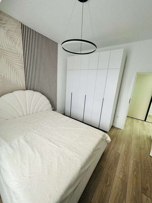 Apartament 2 camere de închiriat, zona Ciresica