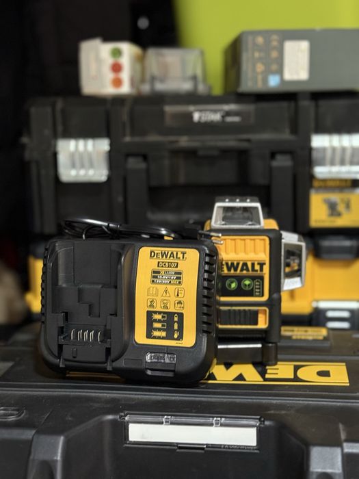 Laser cu 16 lini Dewalt DCE089D1G