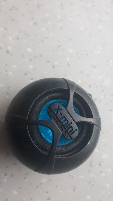 Портативна колонка x-mini