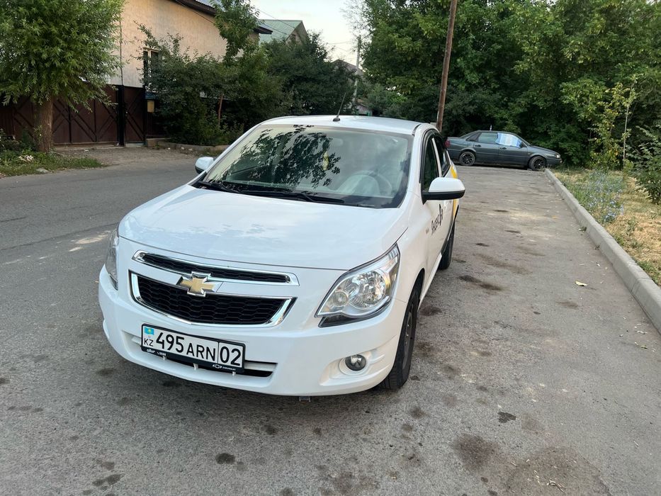 Аренда авто машины. Чевролет кобальт. Аренда