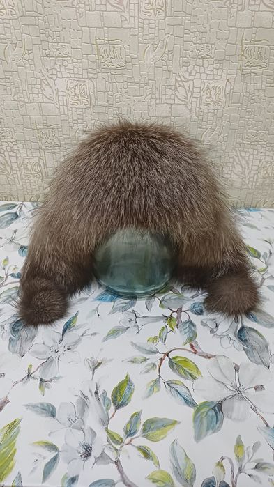 Продам зимнюю женскую шапку