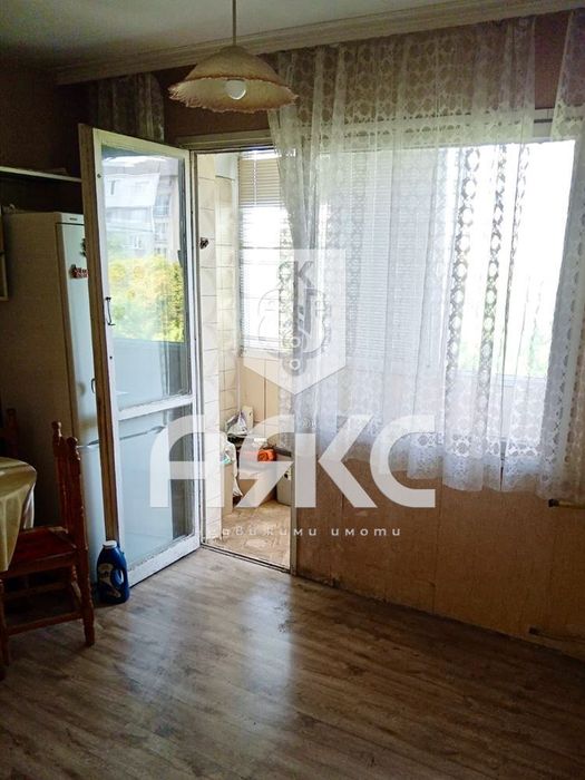 Тристаен апартамент в кв. Илинден