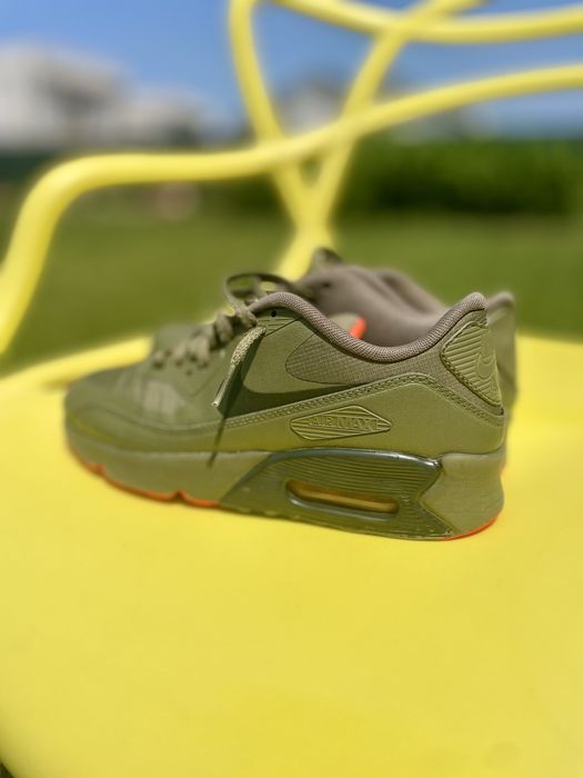 NIKE Air MAX 90 Ultra 2.0