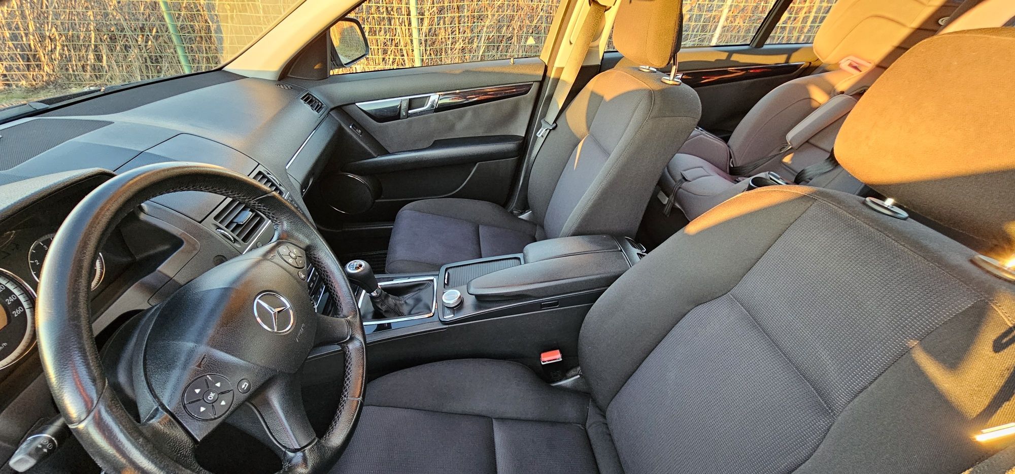 MERCEDES C220 W204, an 2007, 167.000 km
