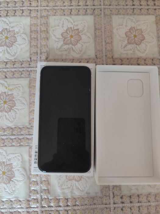 Продаю телефон айфон 
• Состояние стабильное
• Аккумулят