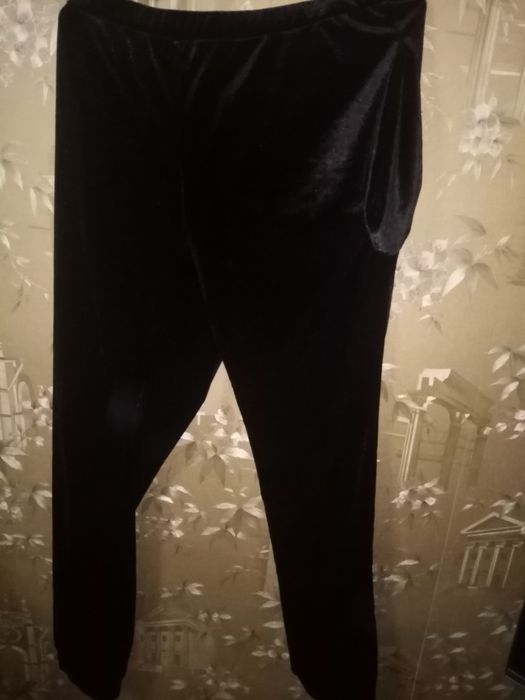 Женский велюровый костюм 54-56 размер