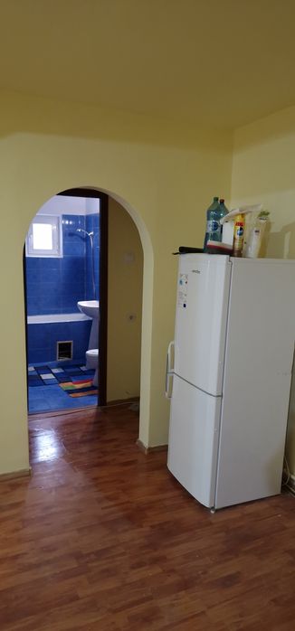 Vanzare Apartament Draganesti Olt (zona centrala) ,decomandat ,2 cam.
