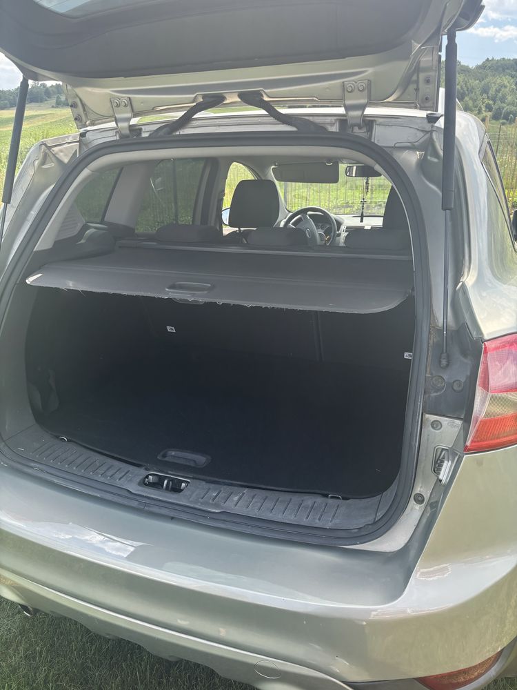 Vand Ford Kuga 4x4