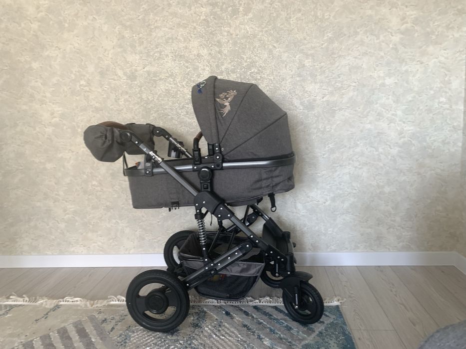 Продам детскую коляску