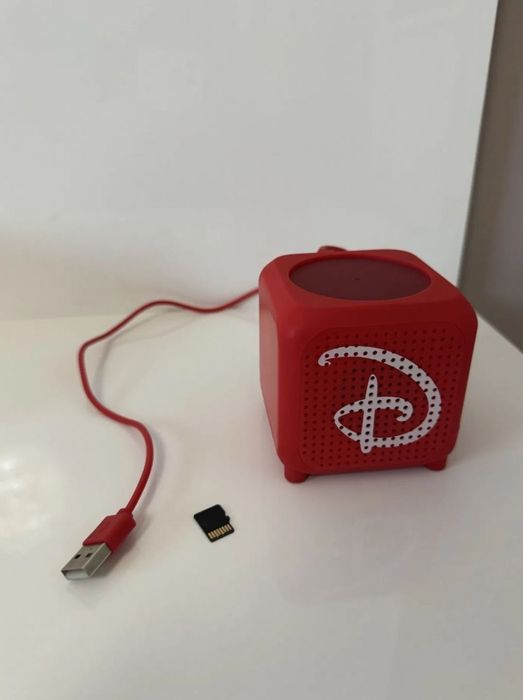 Чисто нова Дисни Колонка Disney