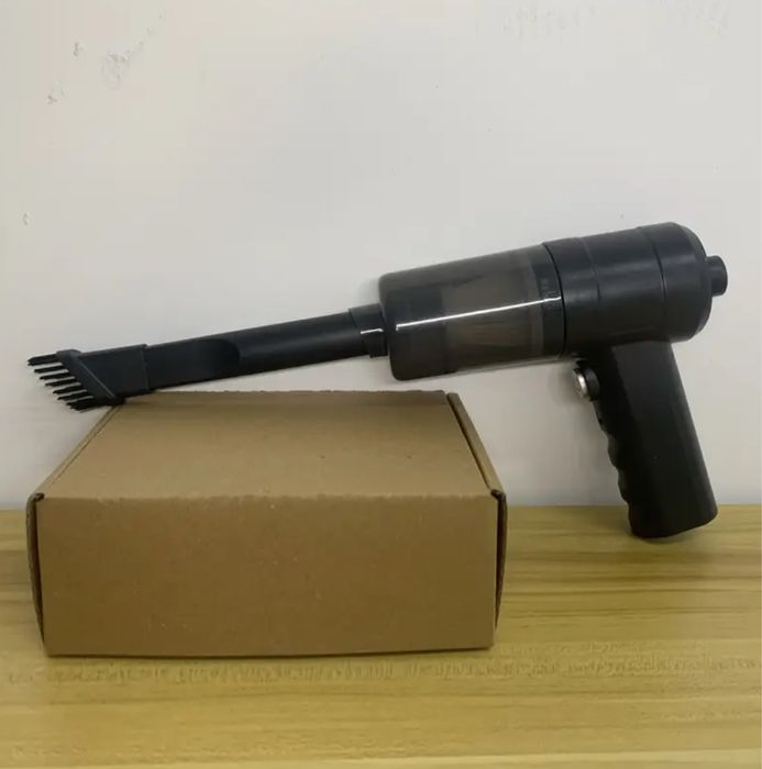 Aspirator pentru masina