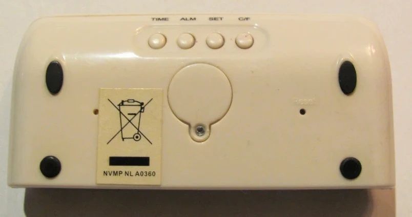 Mini Hub / Port USB / XEROX / 4 porturi + LCD Ceas / functional / RAR