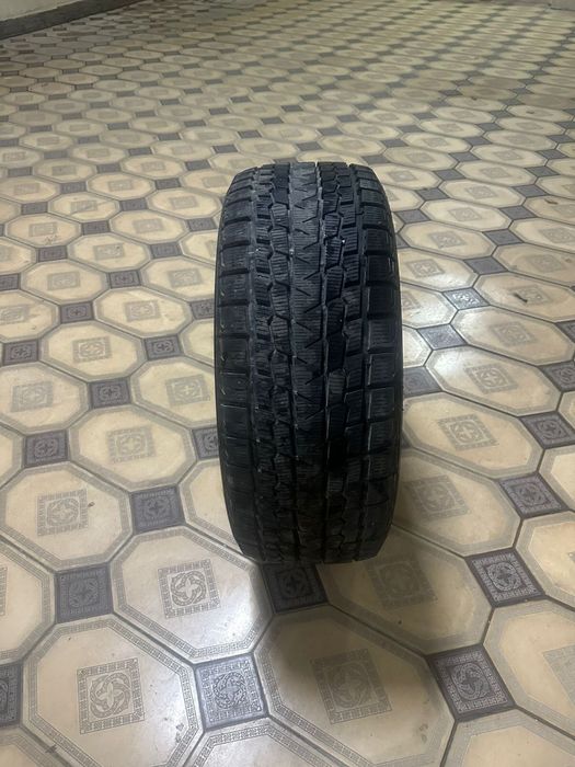 Продам зимние шины в хорошем состояний