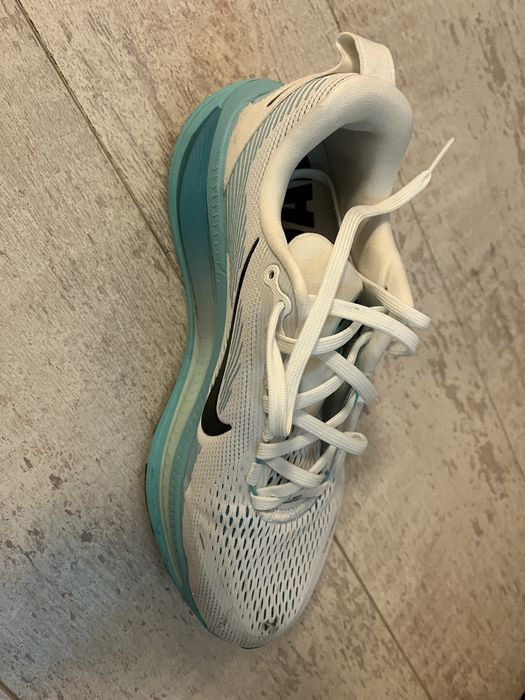 Маратонки Nike Vomero