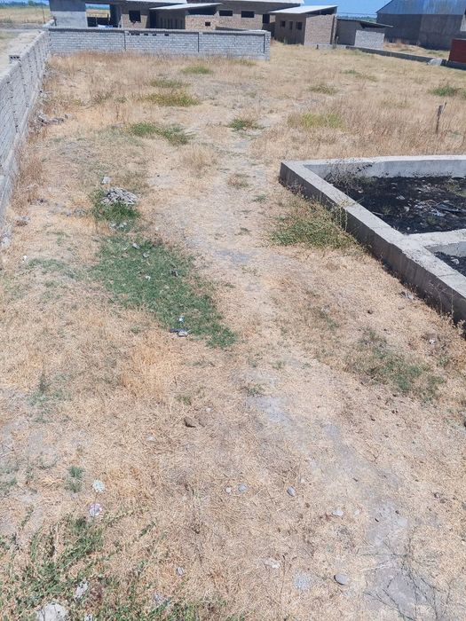 Участка сотилади