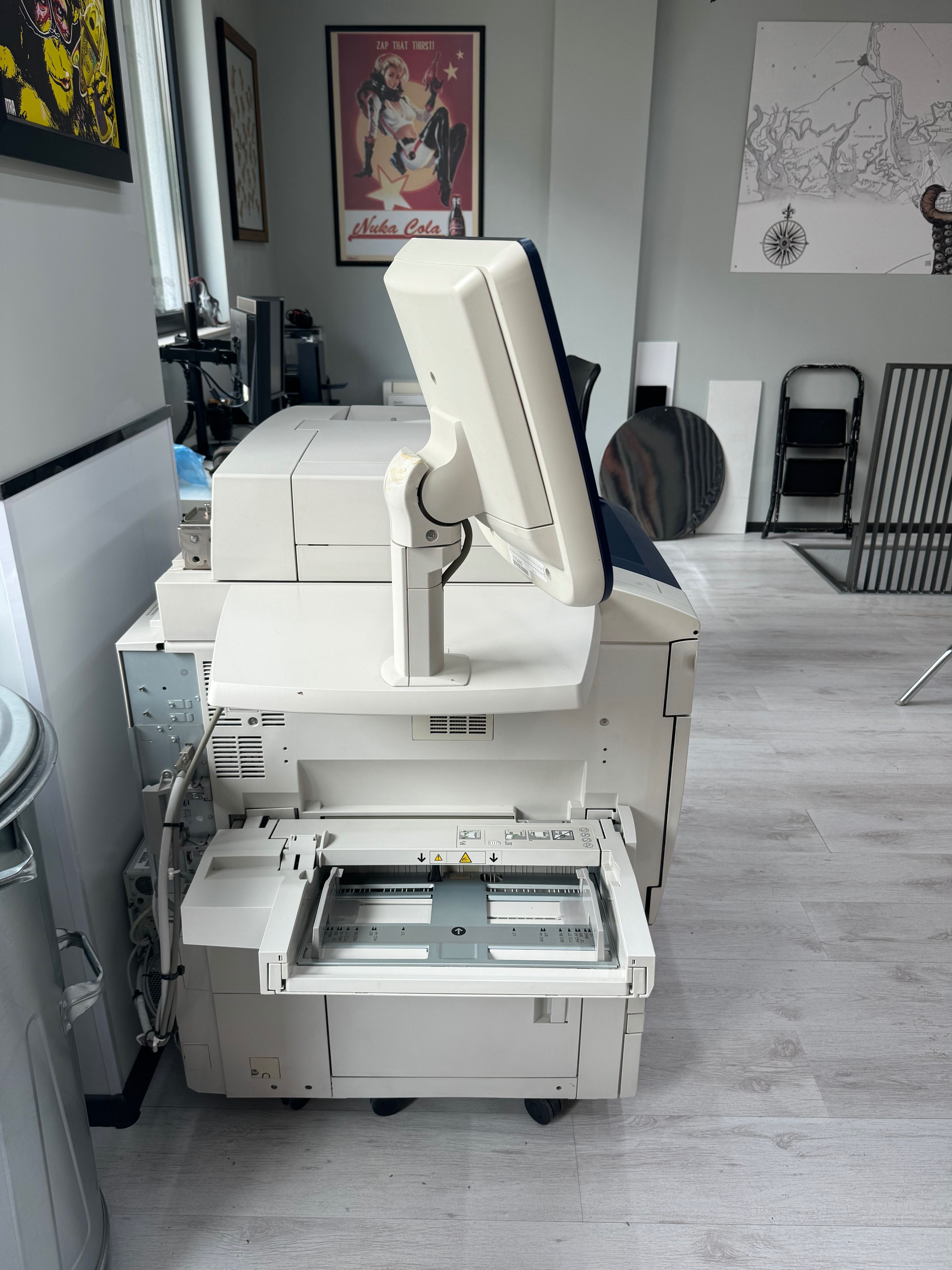 Лазерен принтер Xerox C60