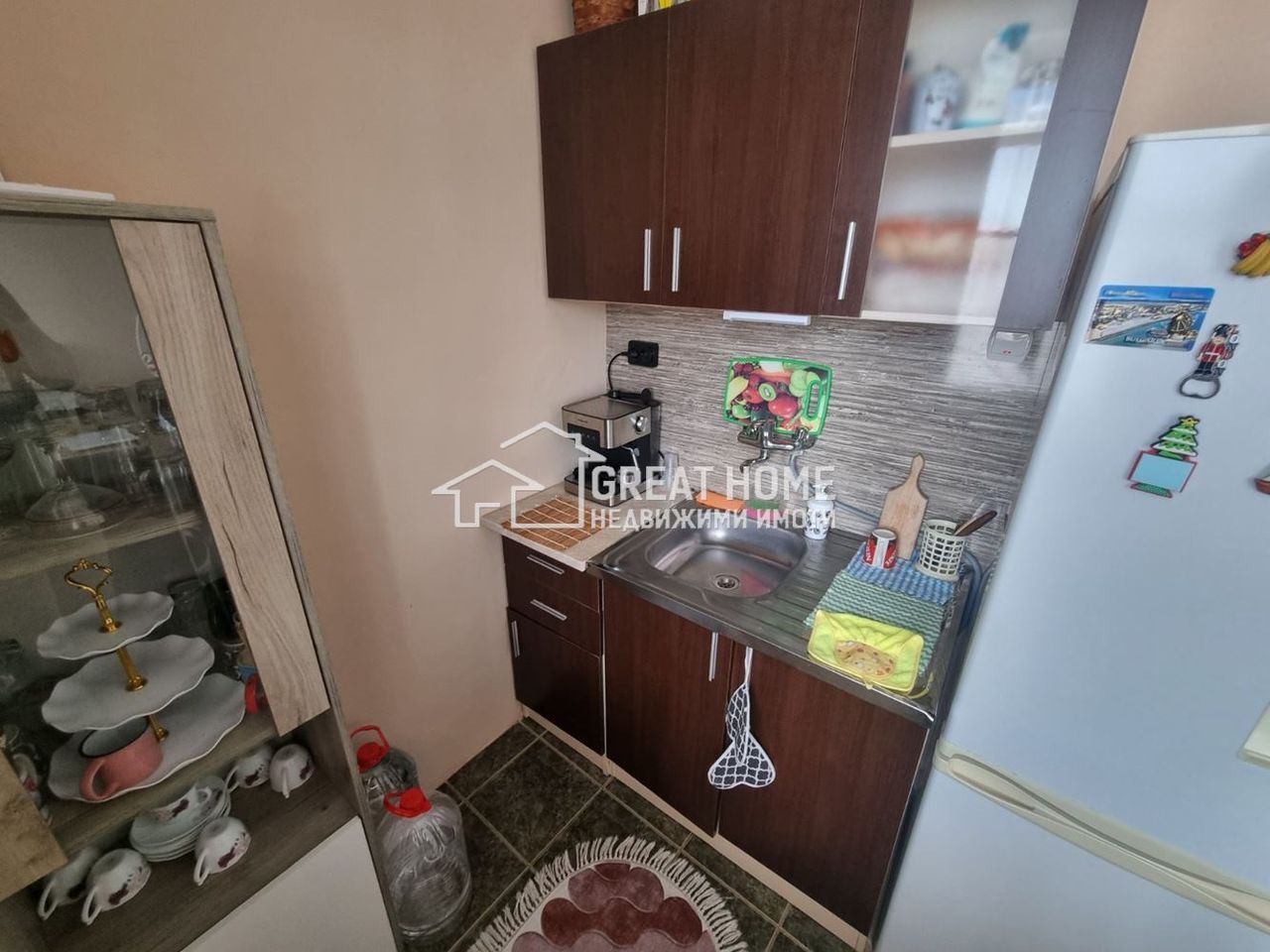 Продава се Двустаен апартамент в Търговище, Боровец - 53 кв.м за 1444 €/кв.м - Снимка #2